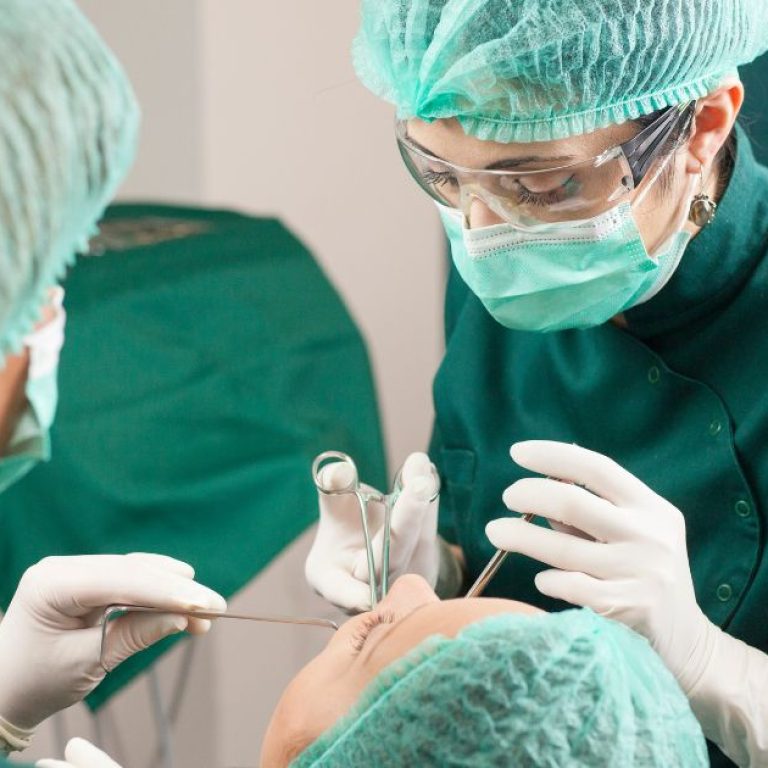 MDW Centre - Best Dental Surgeon in Aligarh for Safe Dental Care