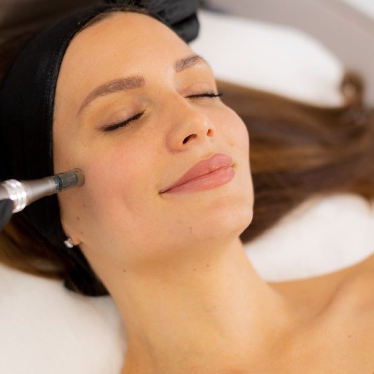 MDW Centre - Top Reasons to Consult the Best Dermatologist in Aligarh